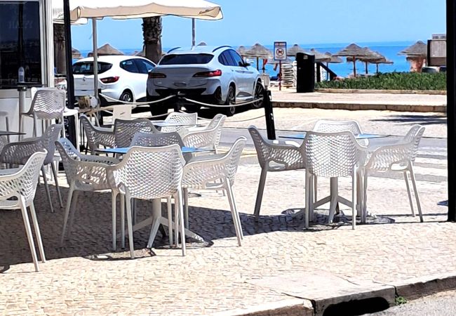 Apartamento em Quarteira - T1 Mira Praia 7 50M PRAIA VISTA MAR WI-FI 4 PESSOA