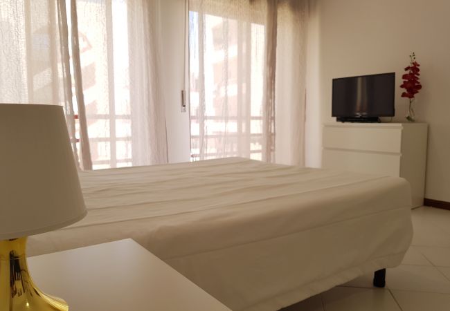 Apartamento em Quarteira - T0 V.Mar 1C Perto Praia Wi-fi