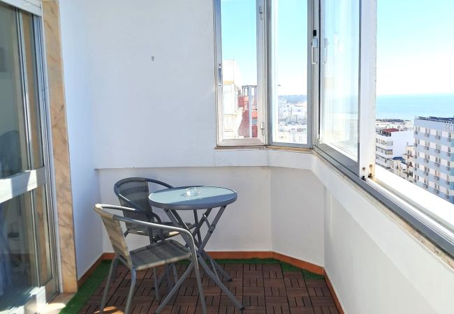 Apartamento em Quarteira - T1 Torre Azul 10 A/C Vista Mar e Praia