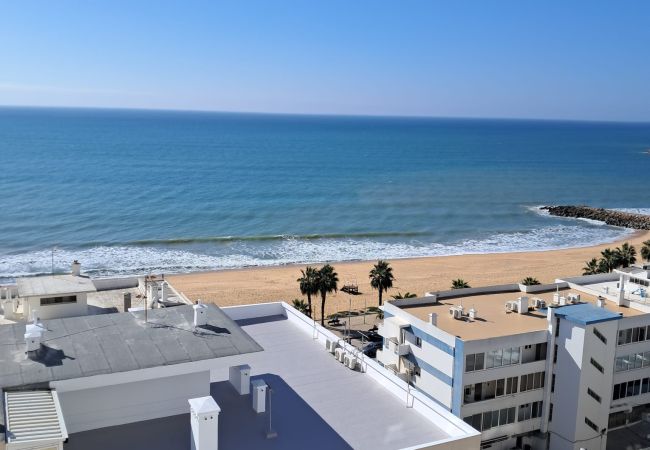 Apartamento em Quarteira - T1 Torre Azul 10 A/C Vista Mar e Praia