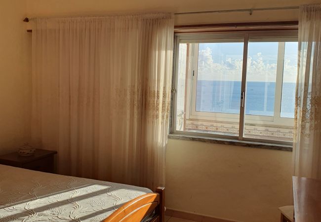 Apartamento em Quarteira - T1 Torre 20 Vista Mar Fabulosa 4pax