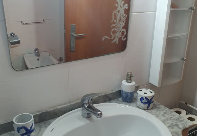 Apartamento em Quarteira - T1 Torre 20 Vista Mar Fabulosa 4pax